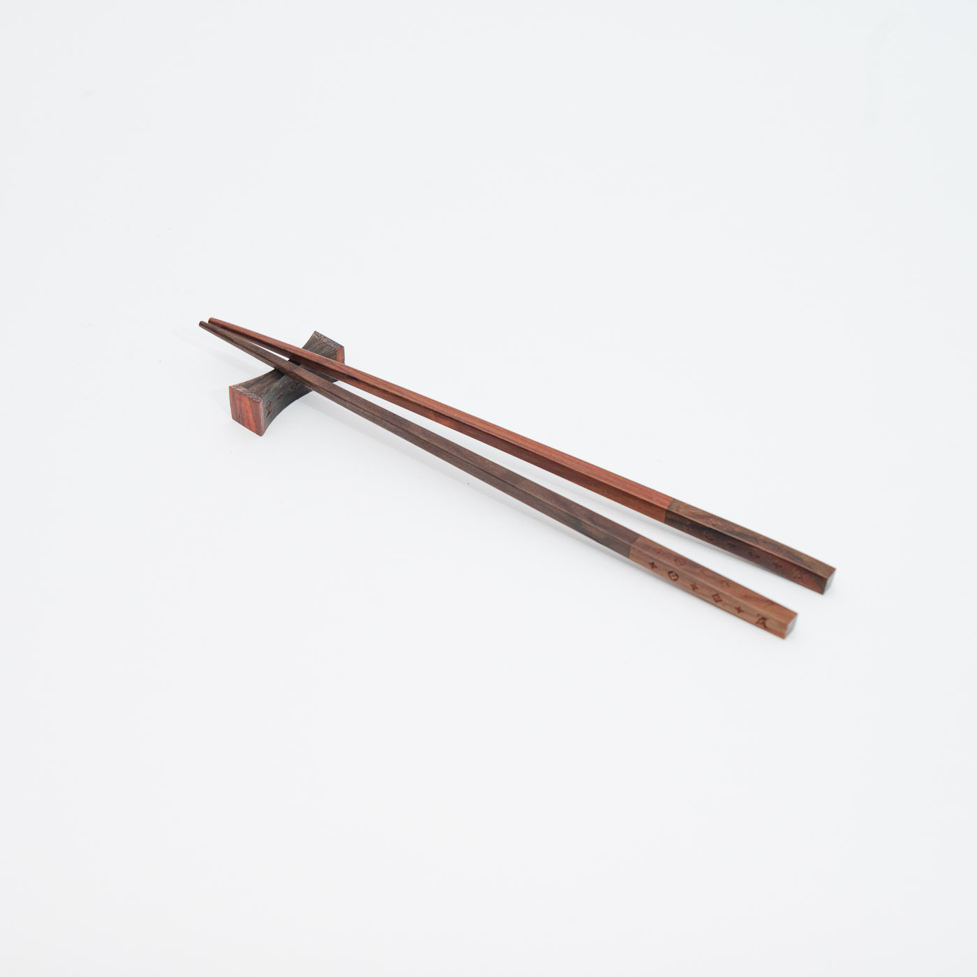 Palillos Chopsticks Louis Vuitton - El Vestidor Vintage - Moda