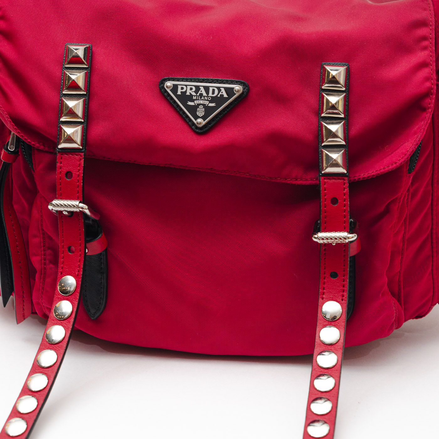 Bolso Prada Vela New Studded rojo - Vestidor Vintage - Moda primeras marcas mano y vintage