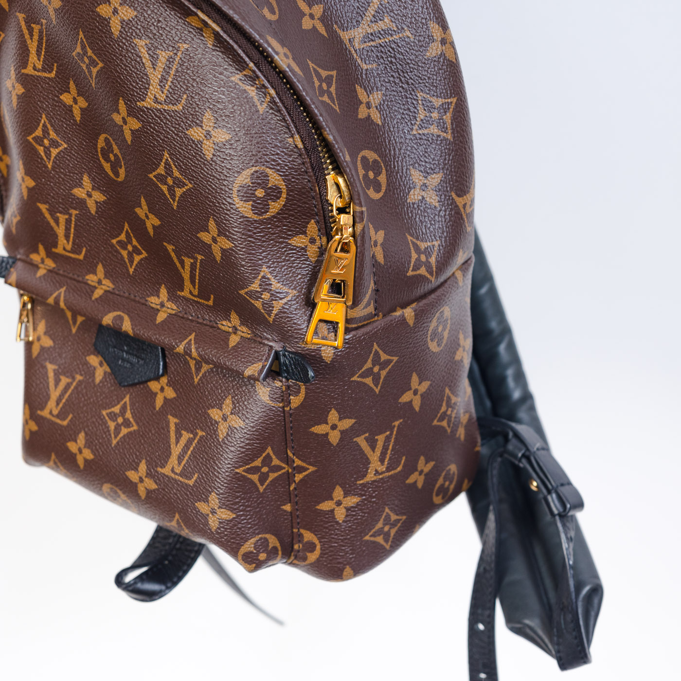 6 Tips para identificar un bolso Louis Vuitton Original